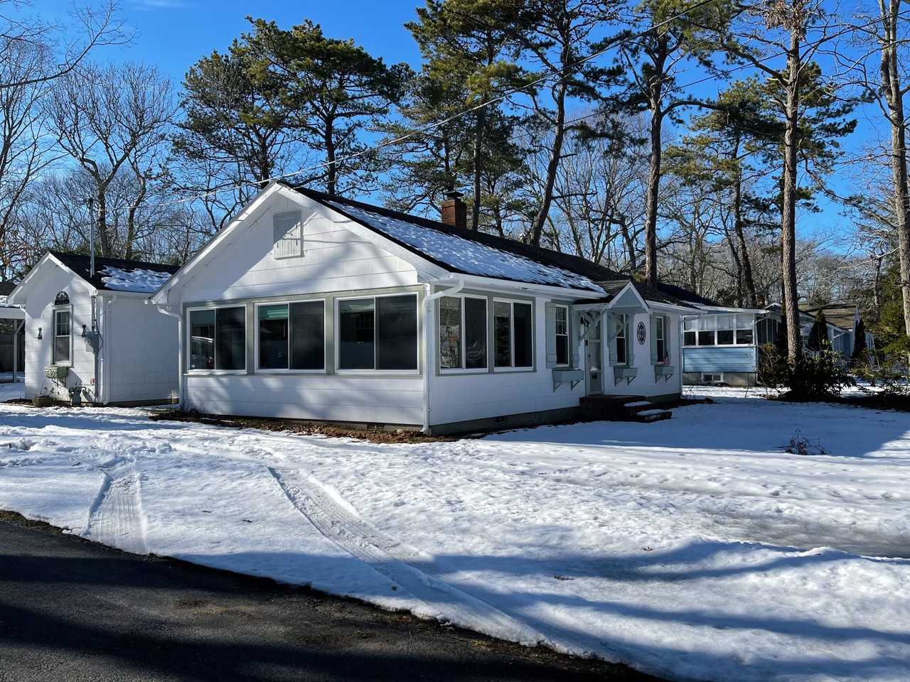 2700 Bray Ave - Photo 2 of 16
