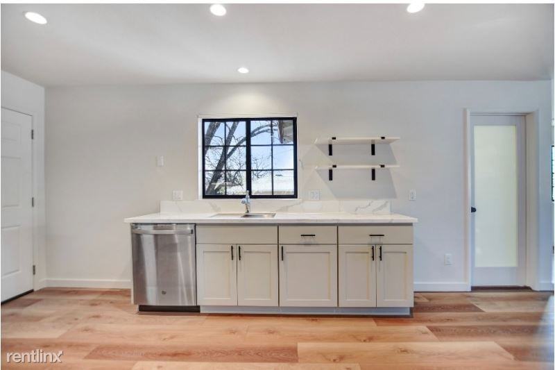 845 Verano Ave - Photo 3 of 22