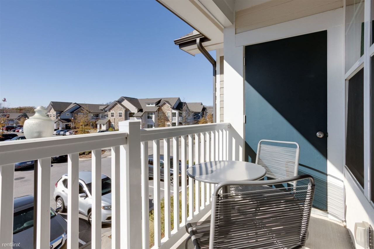 Landing Furnished Apartment Creekside at Providence - Photo 3 of 50