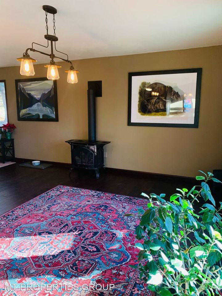 5604 Gharrett Ave - Photo 2 of 30