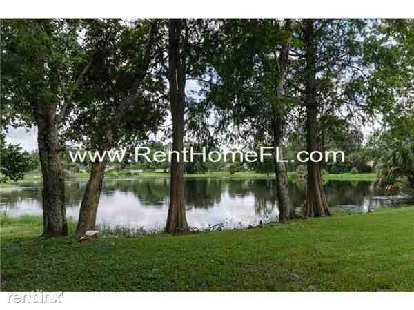 221 W Panama Rd - Photo 2 of 3
