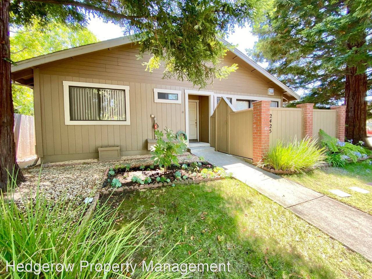 2425 - 2427 Redwood Road - Photo 2 of 19