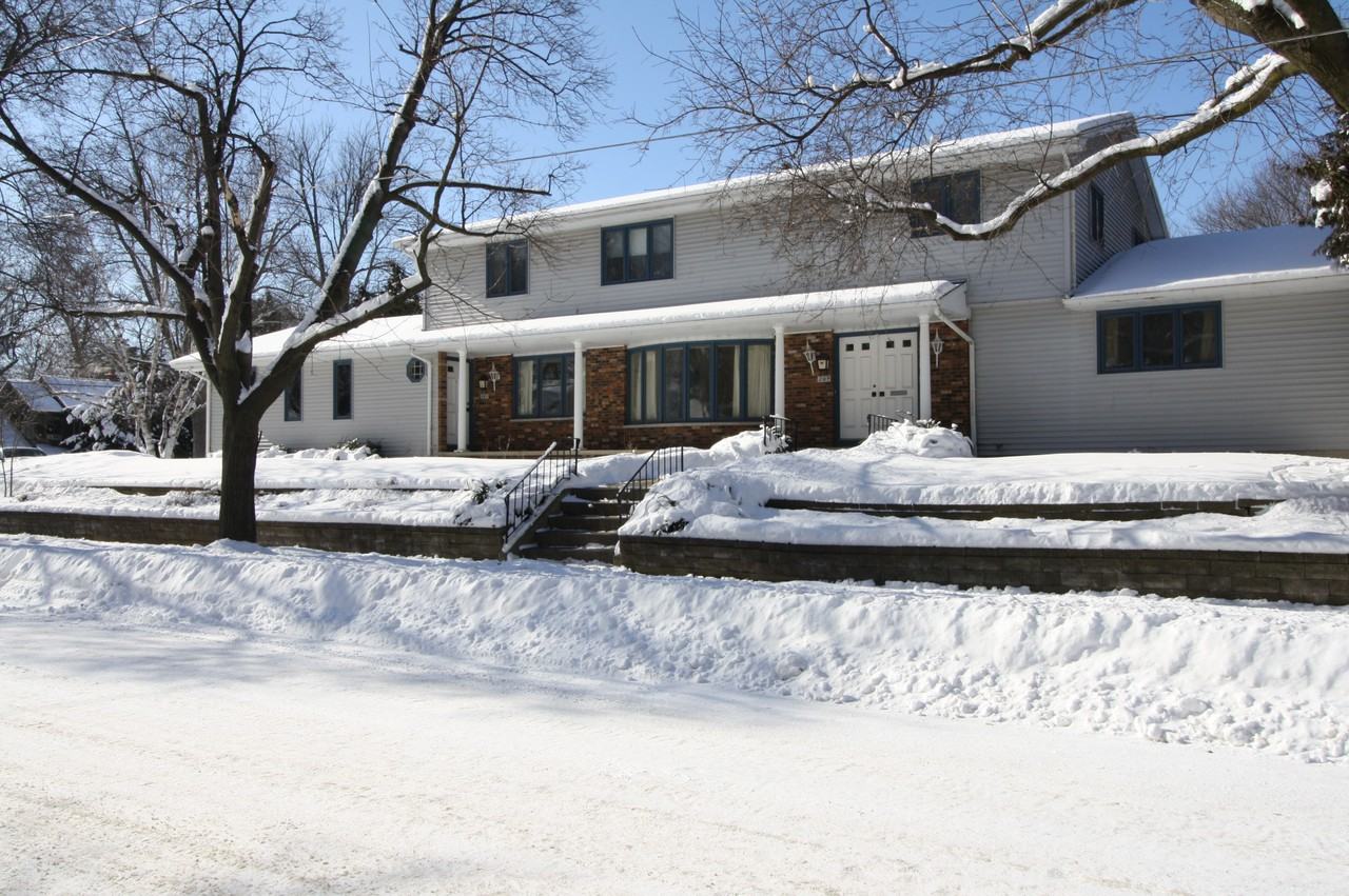 207 N Catherine St - Photo 2 of 2