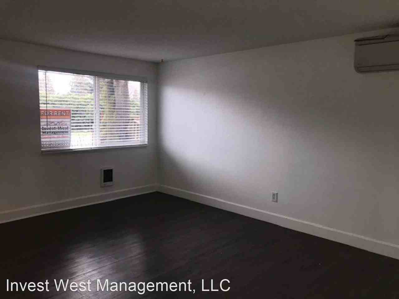 1920 W Reserve St - Photo 3 of 20