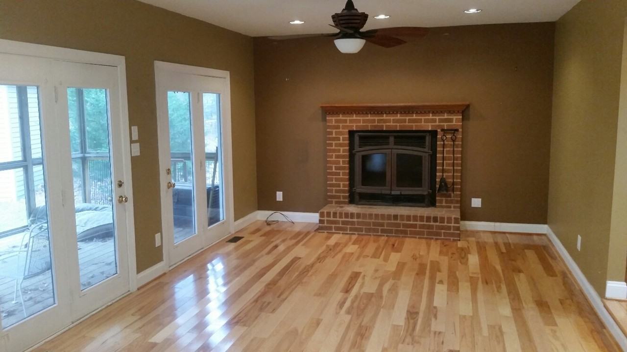 7319 Little Creek Rd - Photo 3 of 15