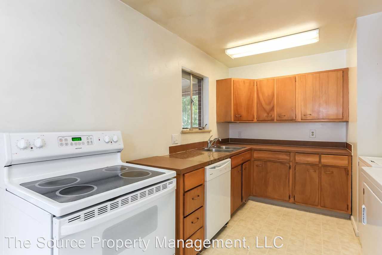 505 Dartmouth Trl - Photo 3 of 36