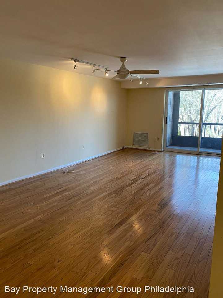 1637 Oakwood Dr #S423 - Photo 3 of 18