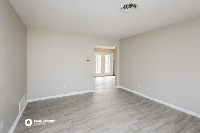 3401 Westfield Ave - Photo 3 of 16