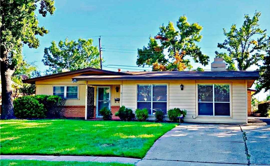 2924 Pritchett Dr - Photo 2 of 10