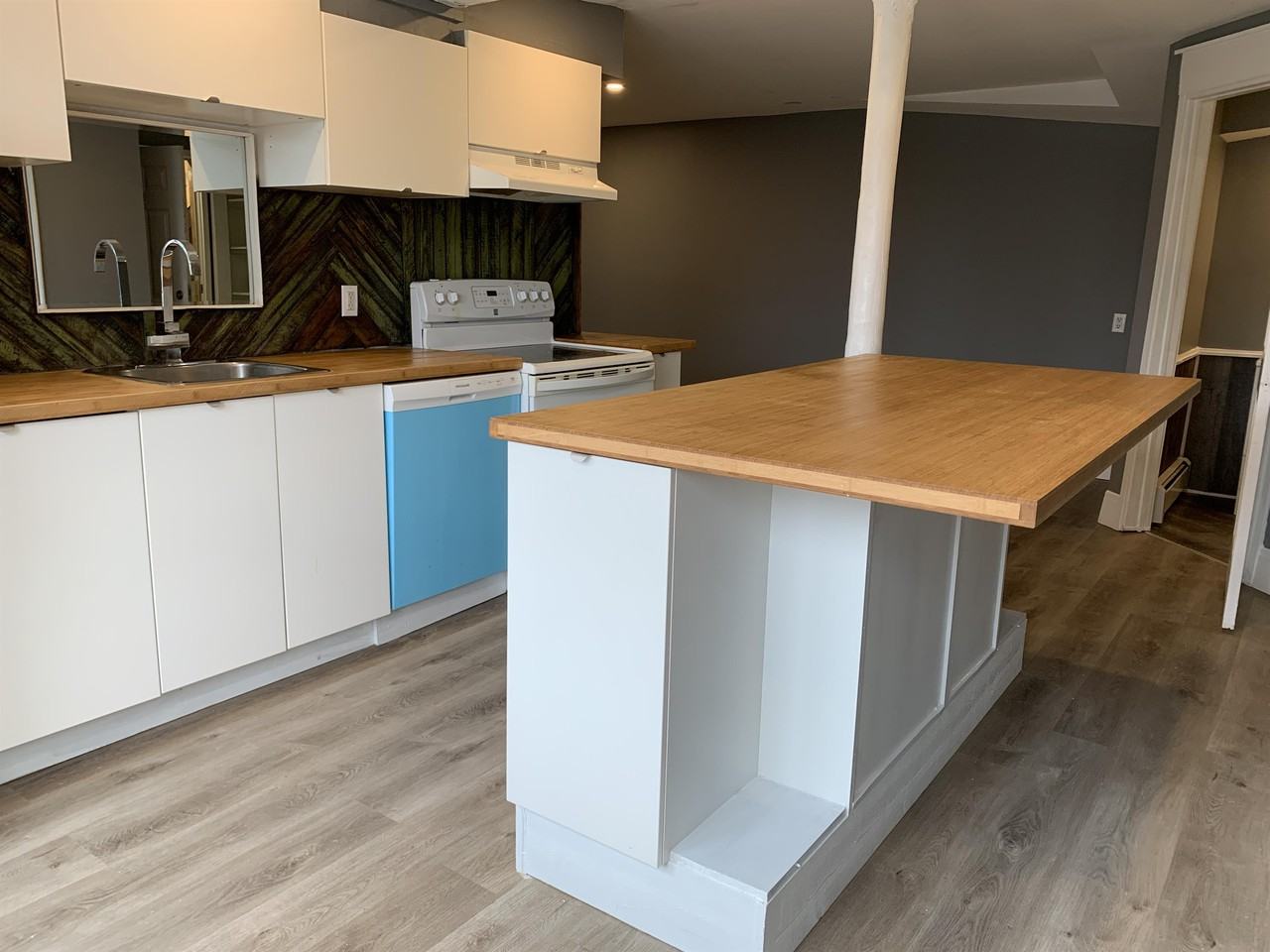 233 Flying Cloud Drive #B - Photo 7 of 19