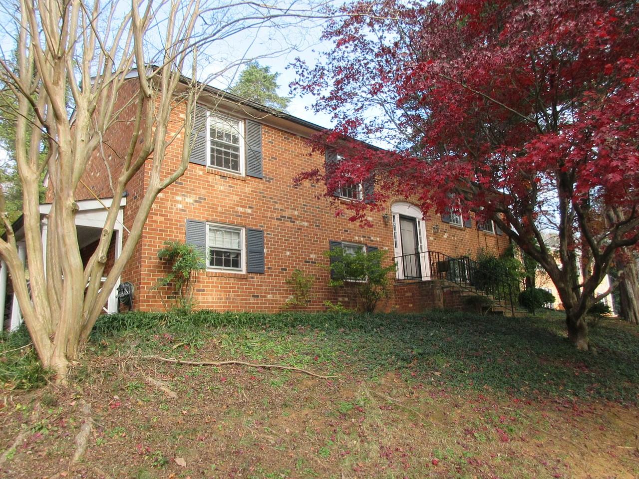 106 Marie Place - Photo 2 of 21