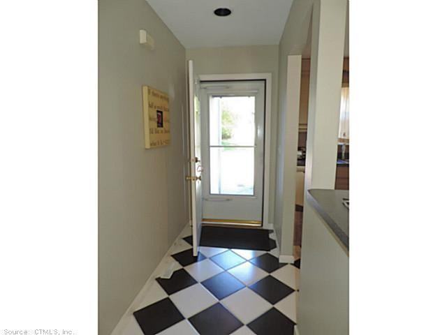 32 Timberline Dr #32 - Photo 2 of 19