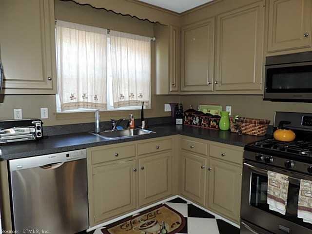 32 Timberline Dr #32 - Photo 3 of 19