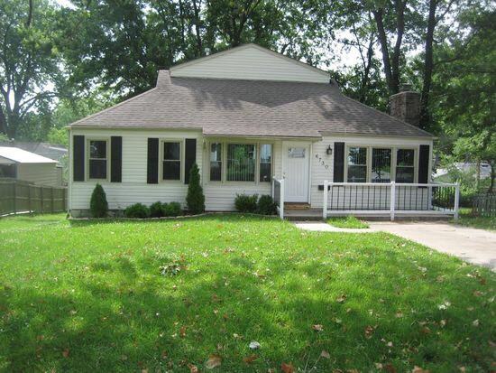 6730 Sterling Ave - Photo 2 of 8