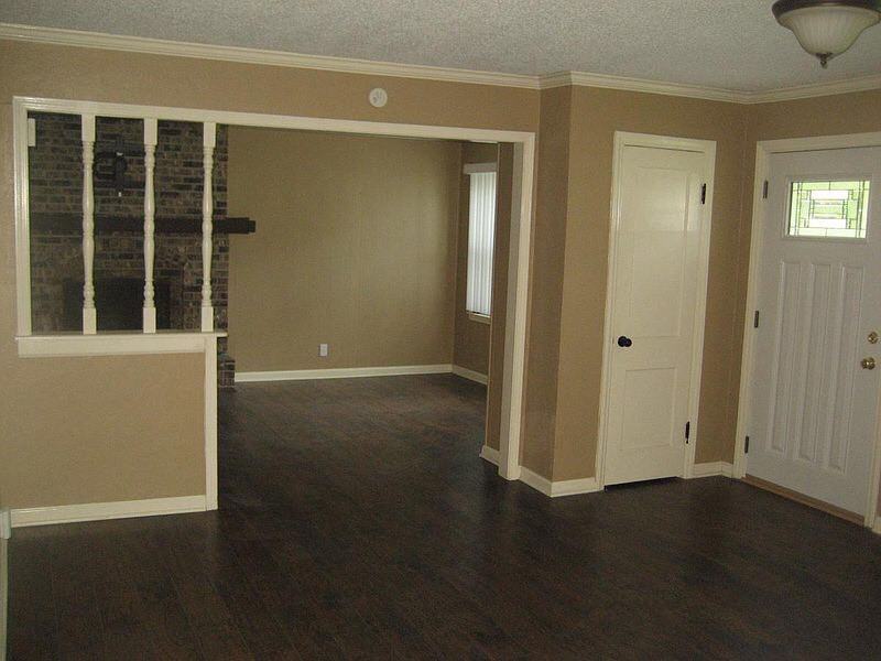 6730 Sterling Ave - Photo 3 of 8