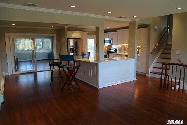 23 John Dr - Photo 3 of 19