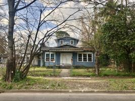 featured image of 112 Linderman Ave #1