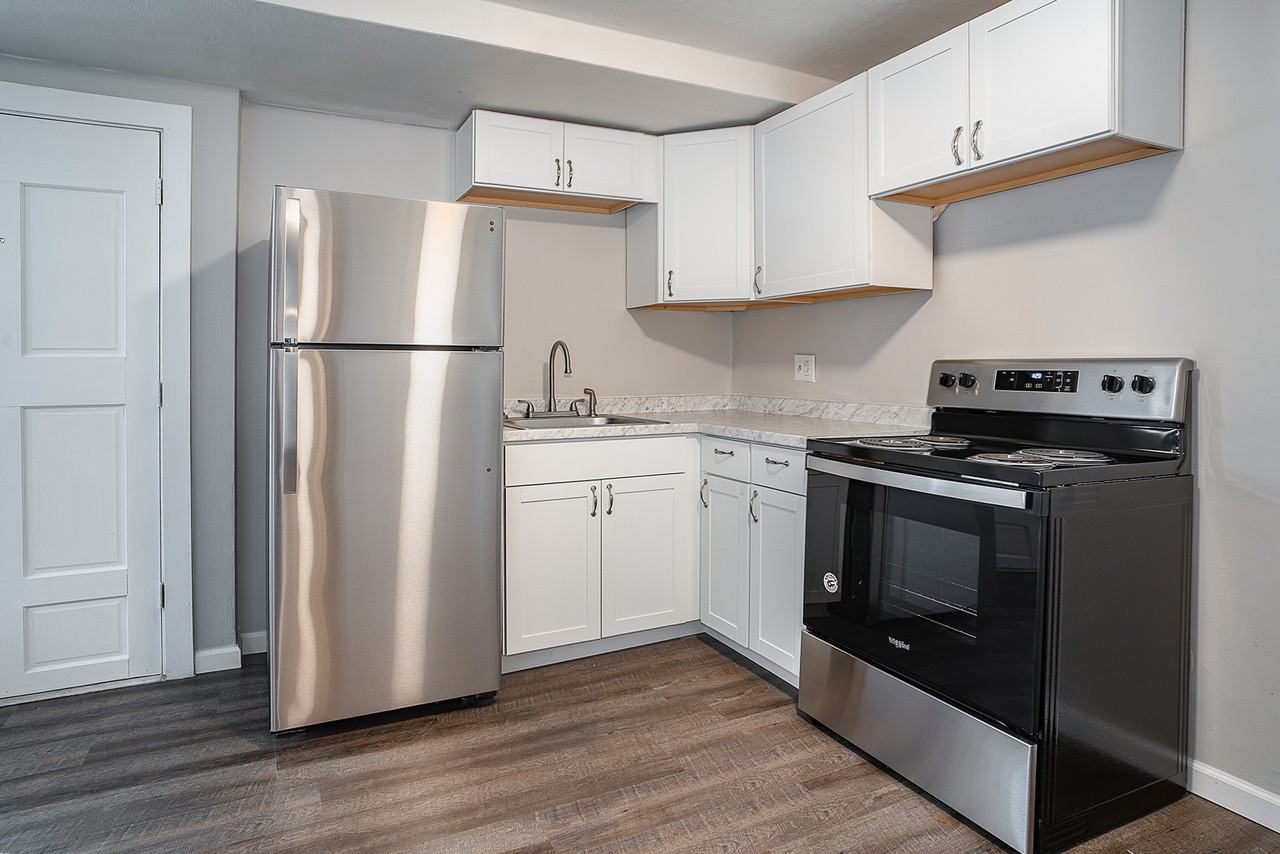 1259 Argonne Drive - 1 #1 - Photo 3 of 12