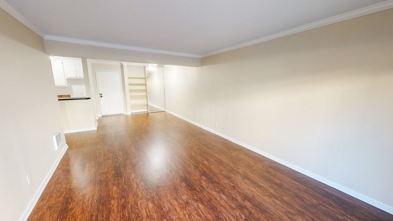 Hillside Village Apartments 4343 Ocean View Blvd, La Crescenta