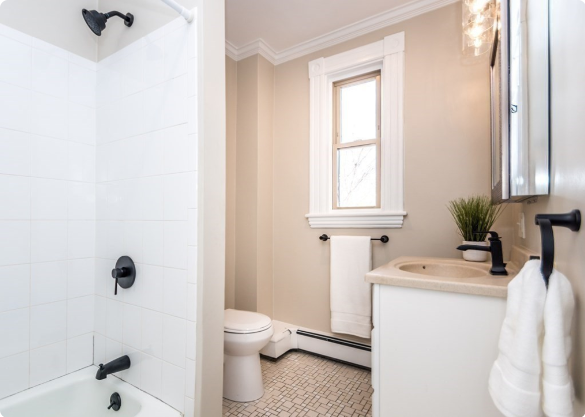 17 Liberty St #1 - Photo 3 of 26