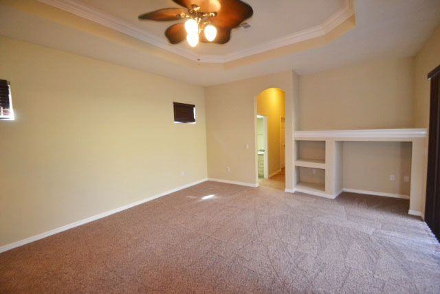 3633 Hurston St - Photo 3 of 11