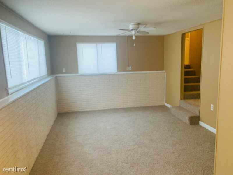 330 Pratt Ave - Photo 3 of 9