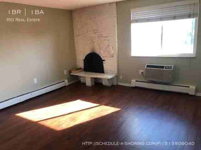 1350 N Lafayette St - Photo 3 of 9