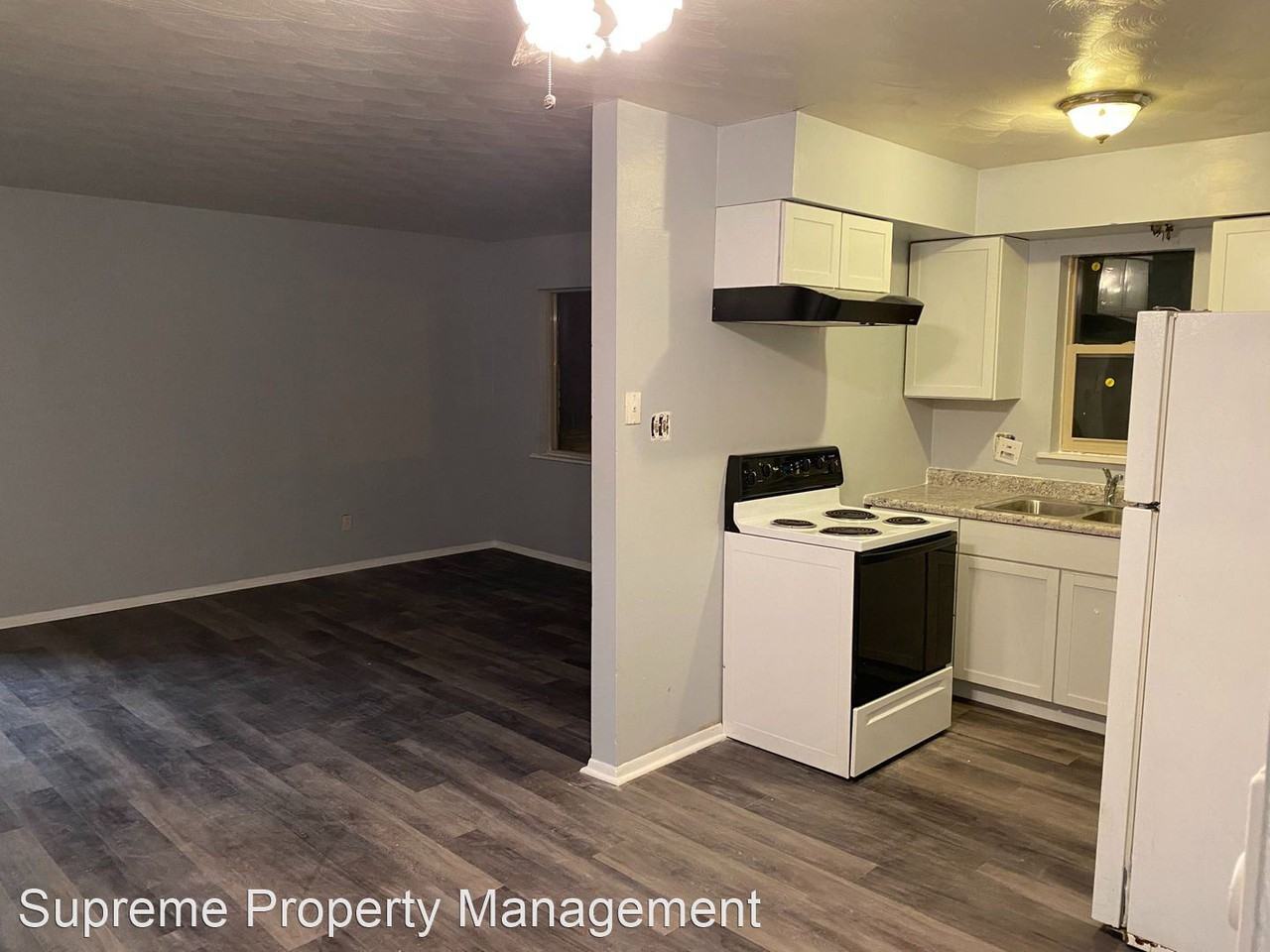 2425 Albany St - Photo 3 of 8