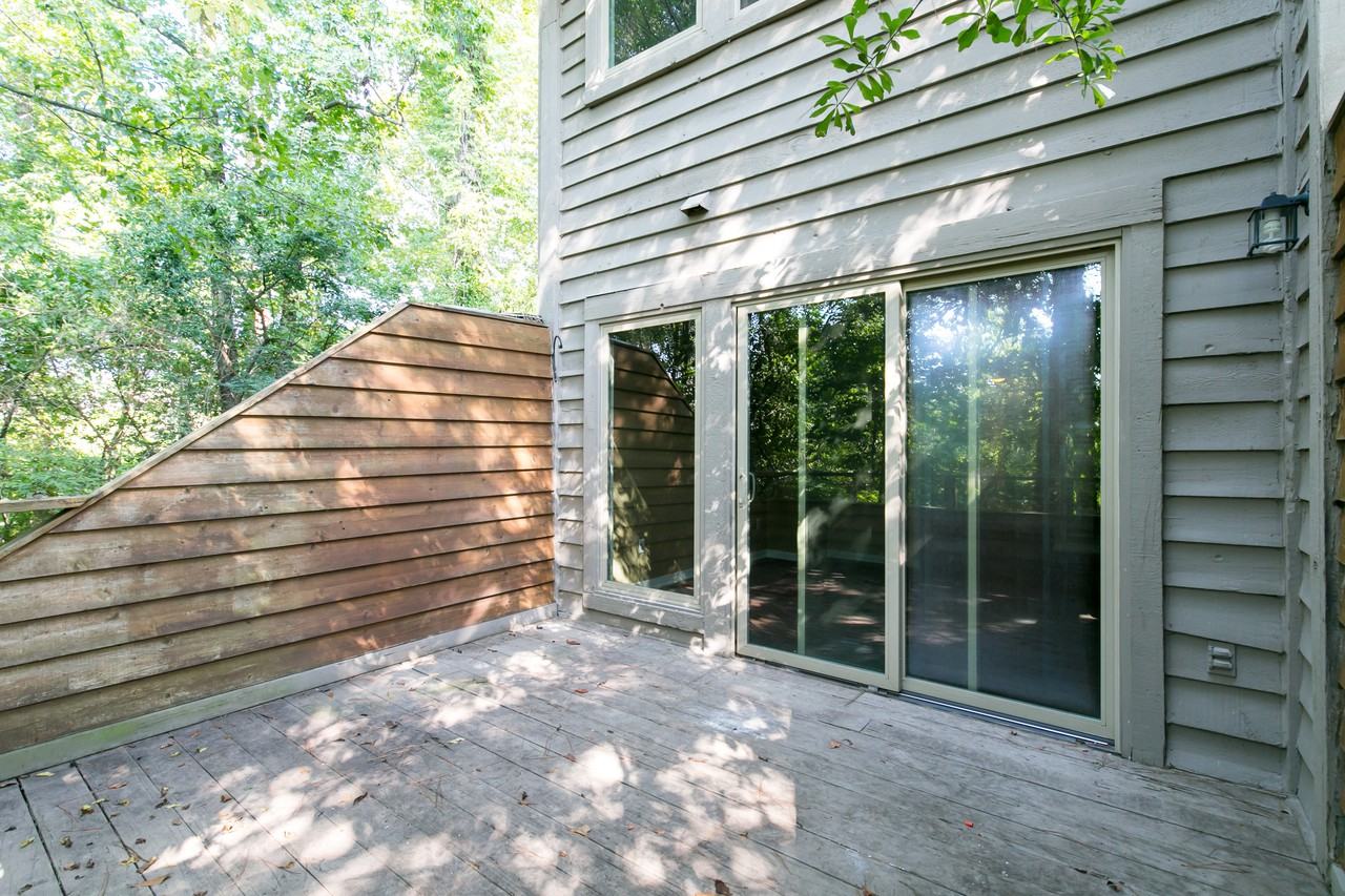 2401 Mallard Dr - Photo 3 of 26
