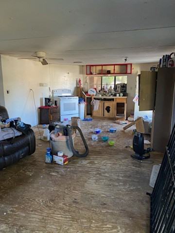 198 Avenue E - Photo 2 of 6