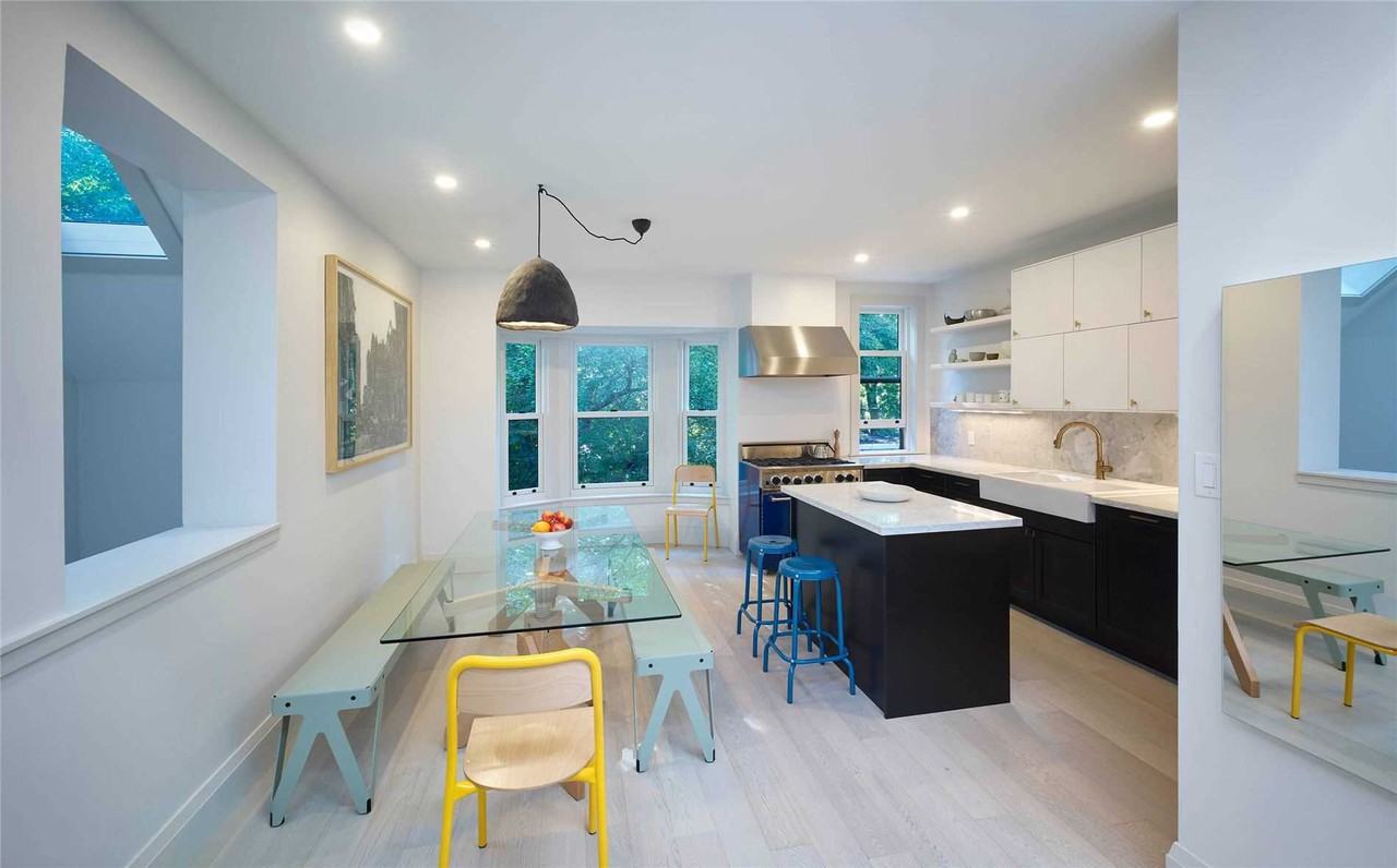 114 Bedford Road #upper