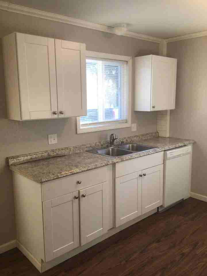 913 Mulberry Ln #913 - Photo 4 of 14