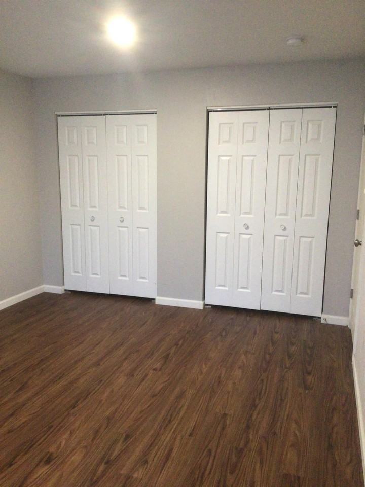 913 Mulberry Ln #913 - Photo 6 of 14