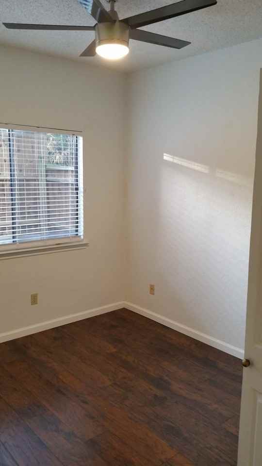 3207 Grooms St #2 - Photo 7 of 22