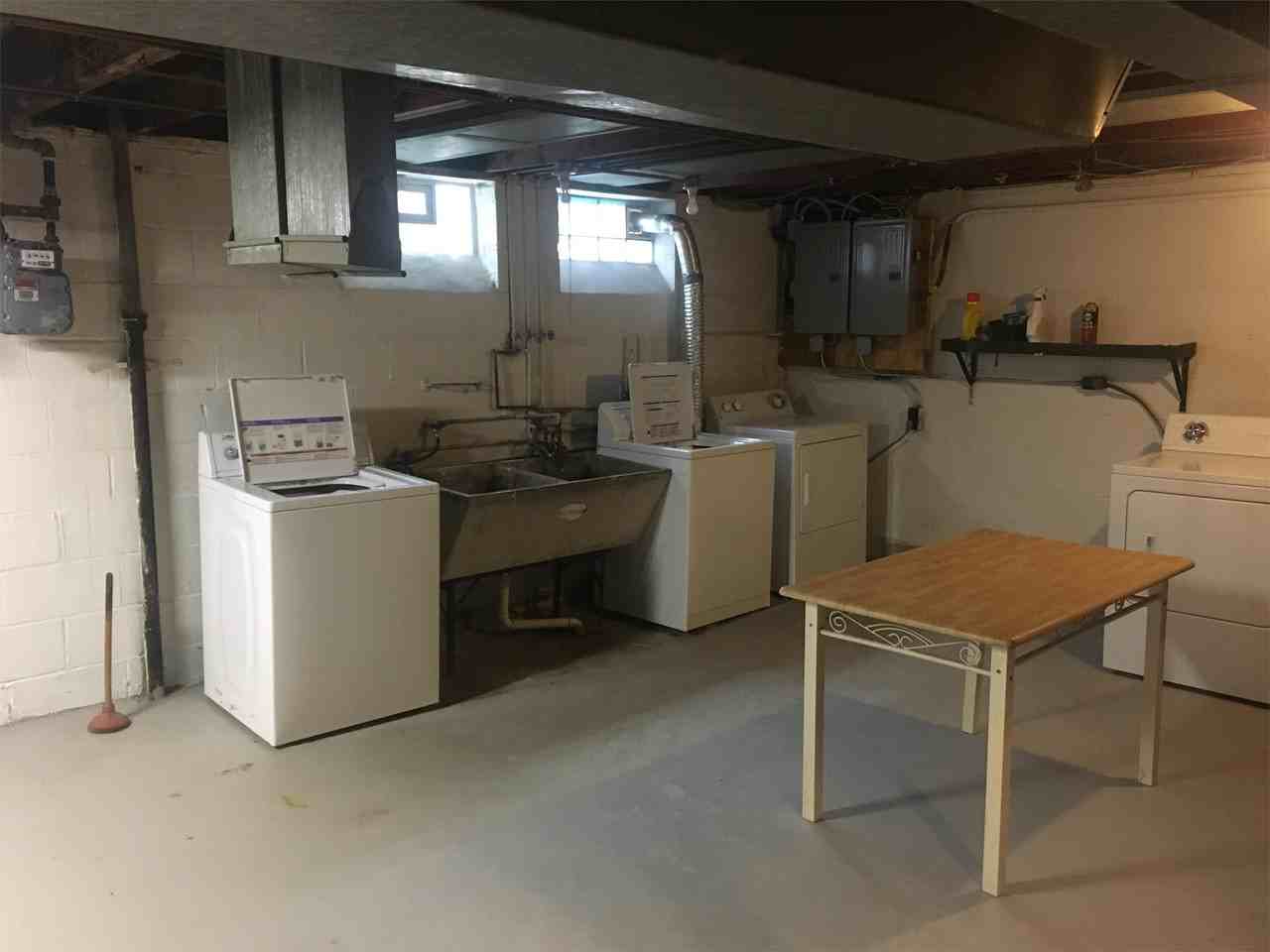 2381 Warrensville Center Road #UP - Photo 4 of 9