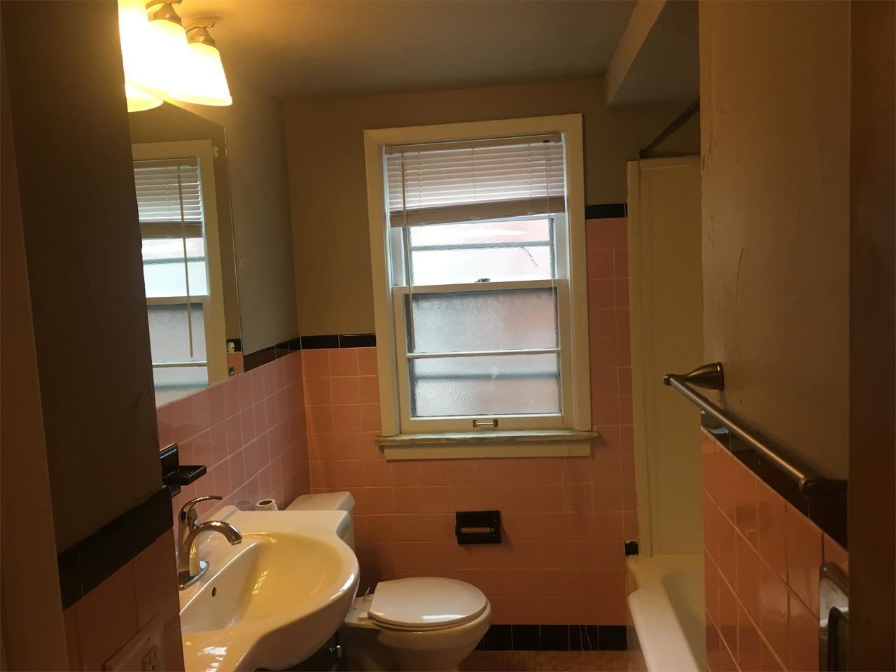 2381 Warrensville Center Road #UP - Photo 5 of 9