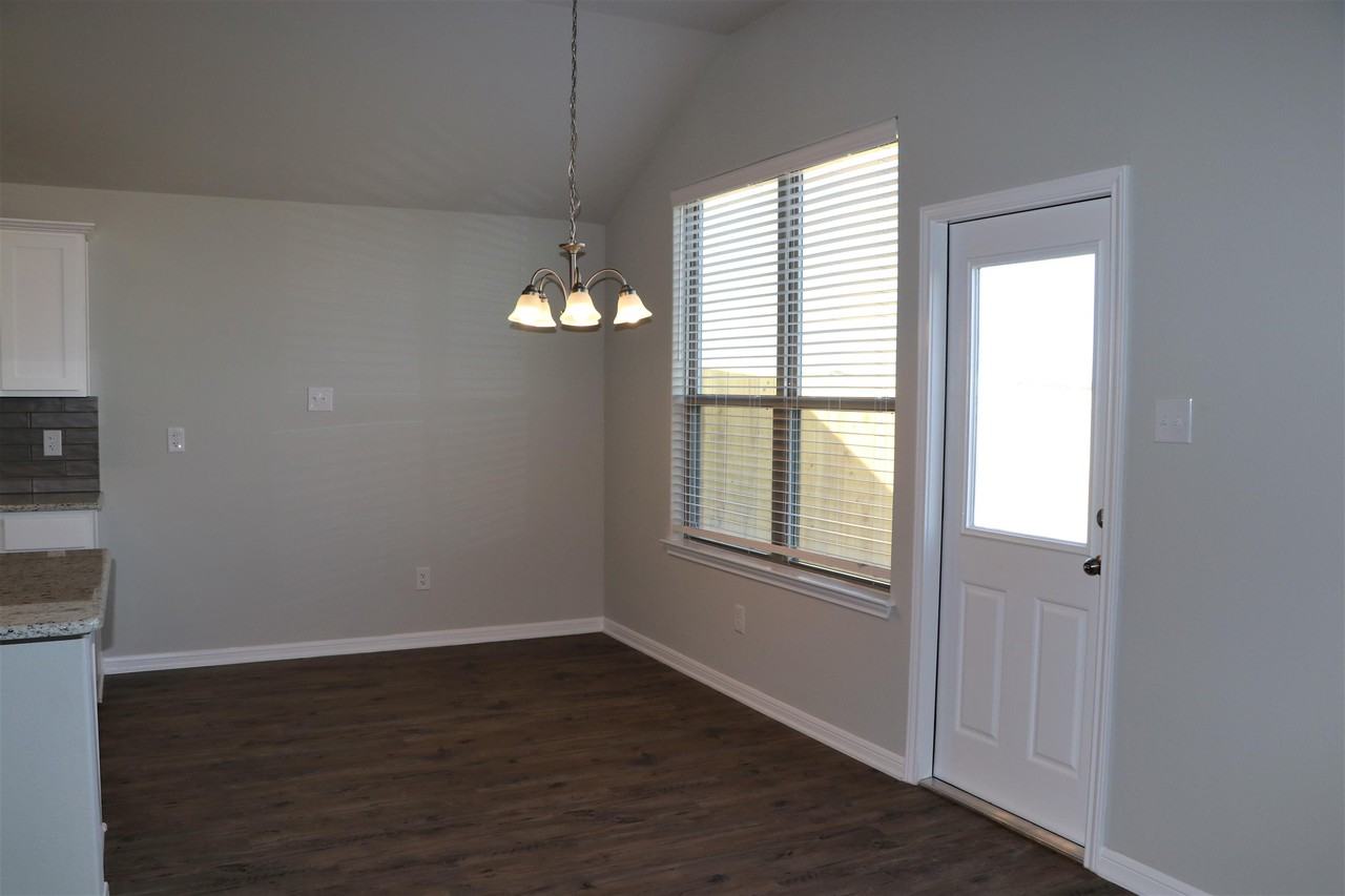 1059 Aurora Grove Bend #1 - Photo 7 of 22