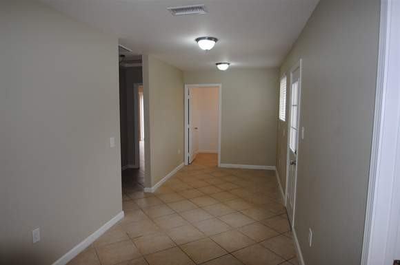 7724 Elm St - Photo 3 of 9