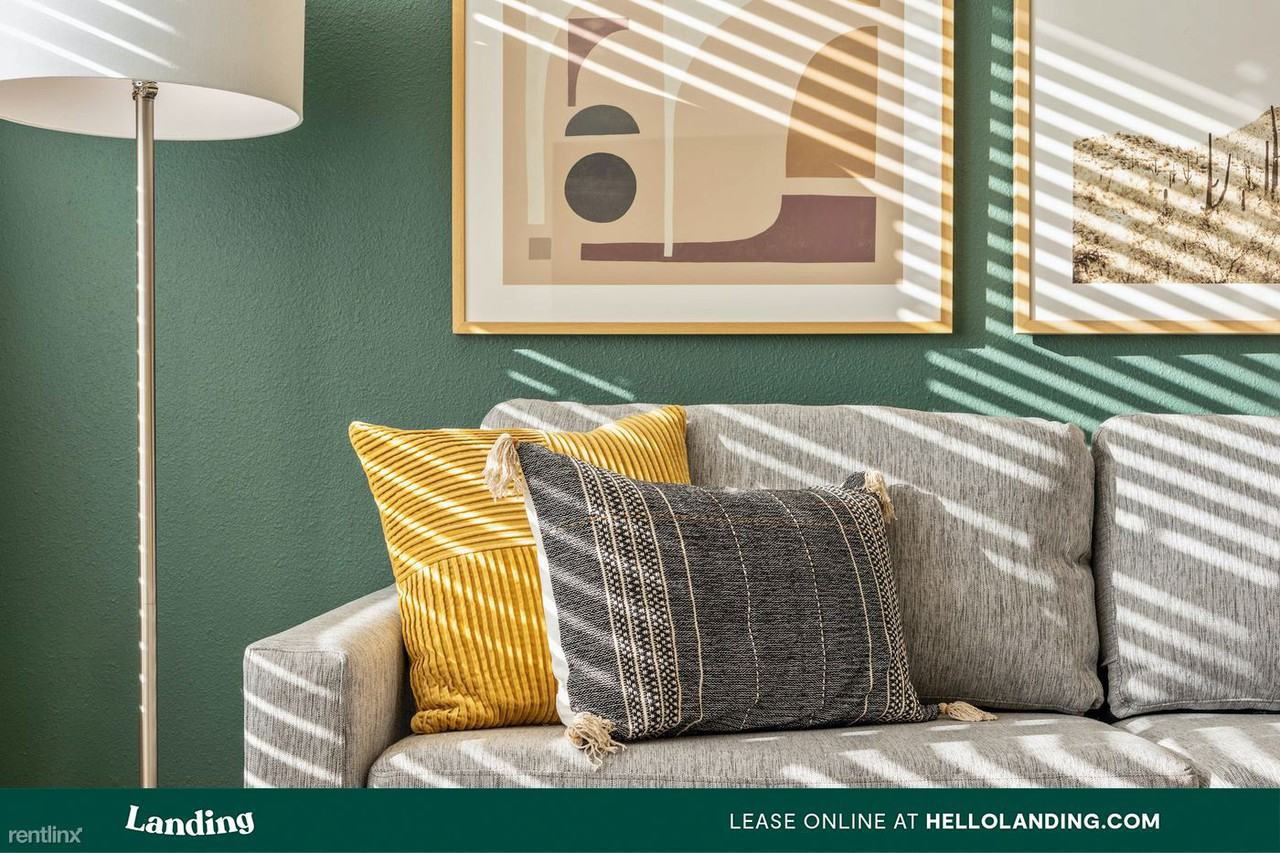 Landing Furnished Apartment Oak Ridge at Pelham - Photo 2 of 43