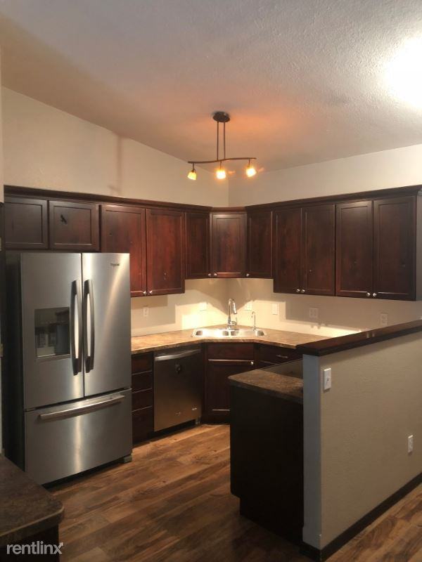 2346 3rd St Nw - Photo 3 of 9