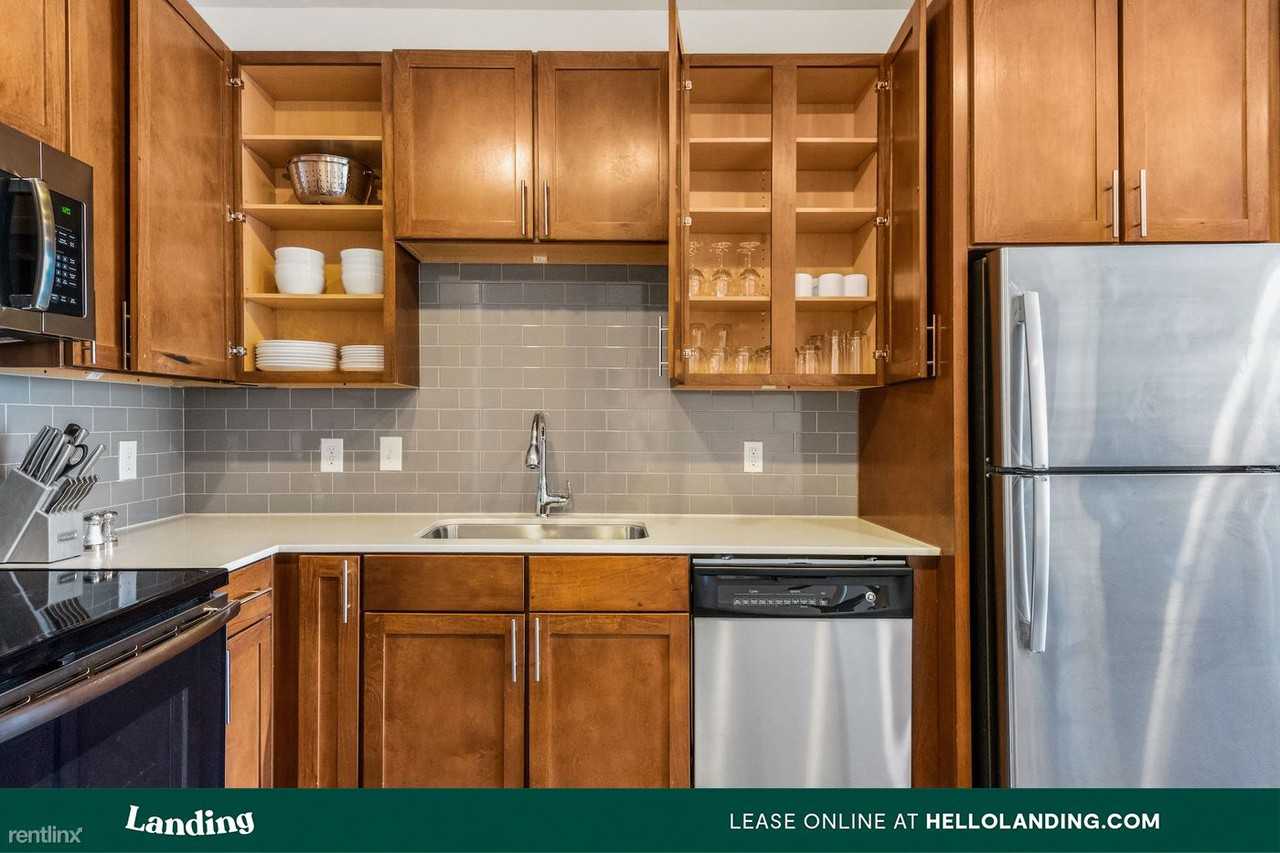 Landing Furnished Apartment Mansions at Ivy Lake - Photo 3 of 16