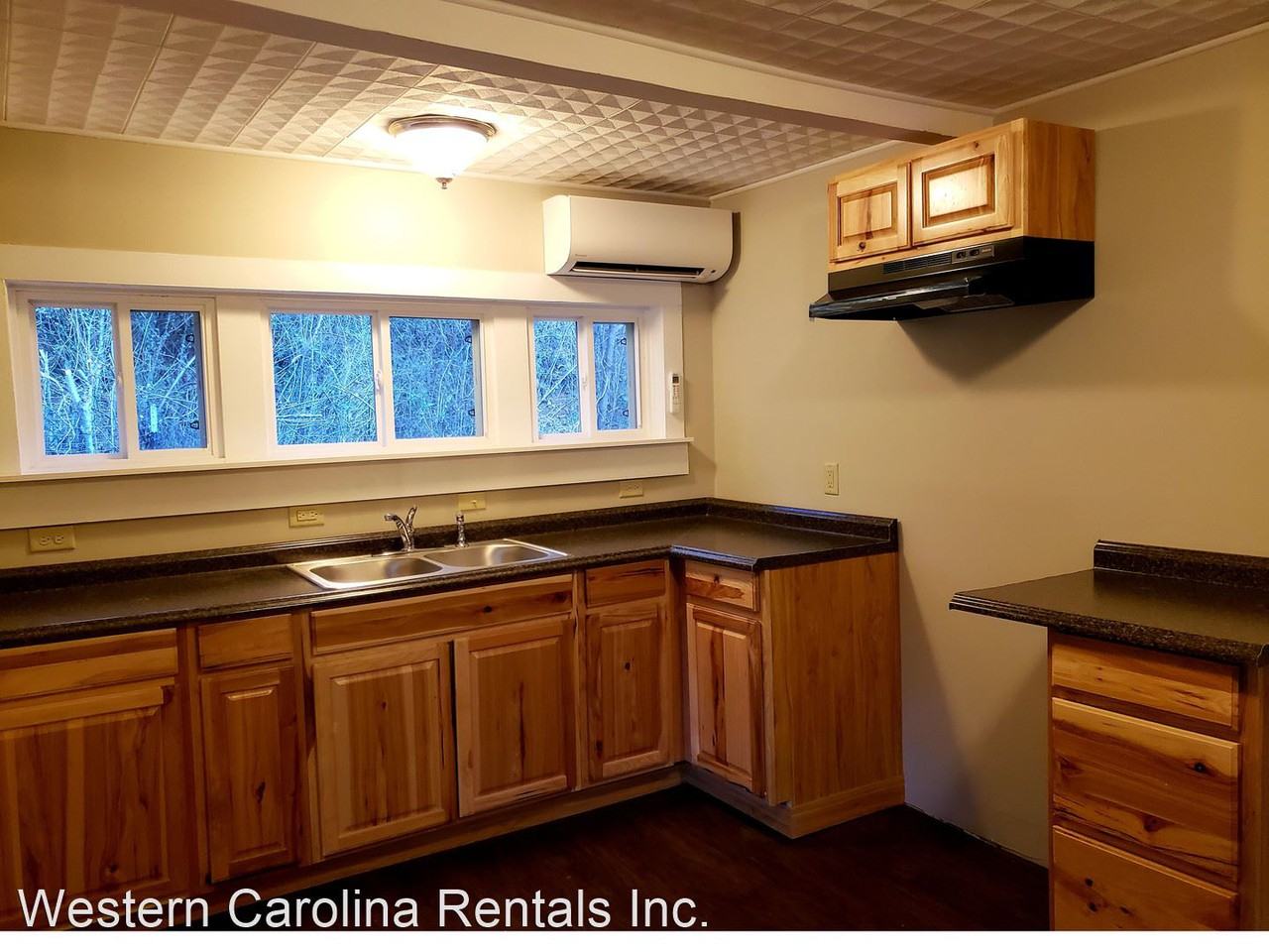 719 Speedwell Rd - Photo 2 of 9