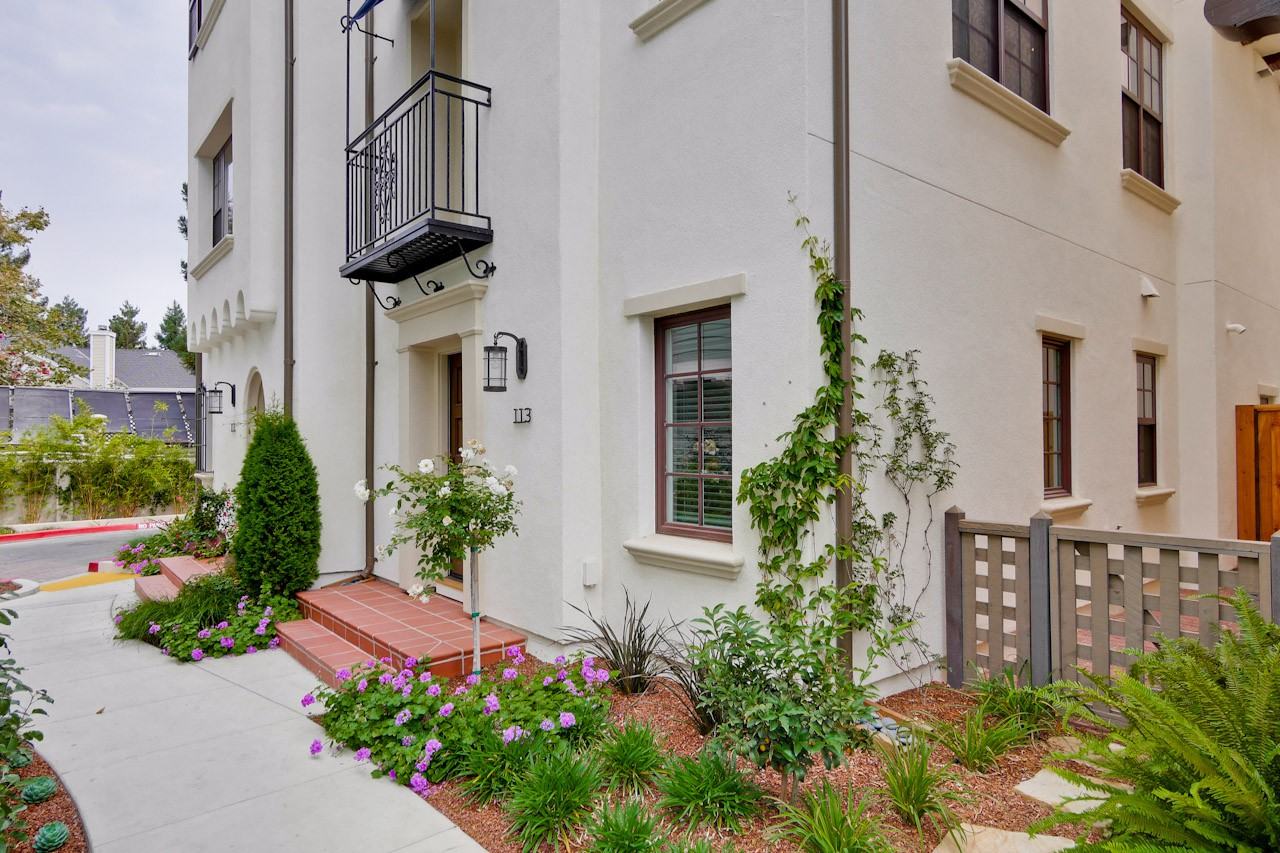 113 Savannah Loop - Photo 2 of 25