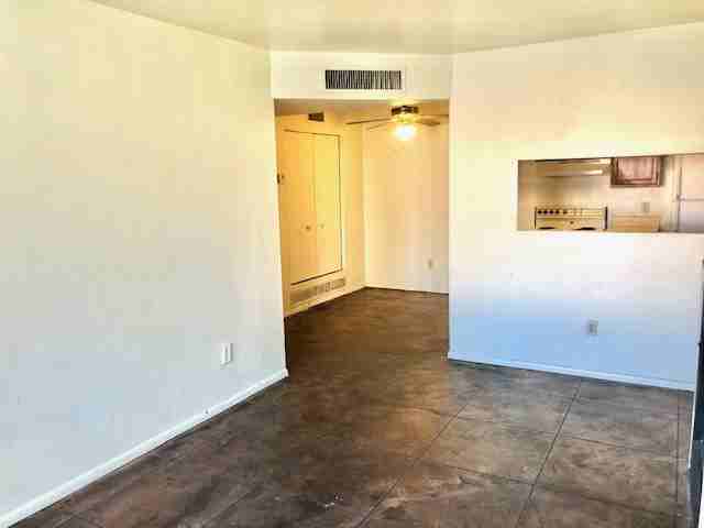 142 S Tucson Blvd - Photo 3 of 32