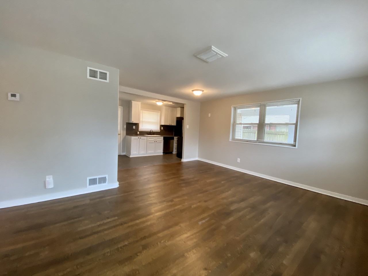 1082 S White Station Rd - Photo 3 of 11