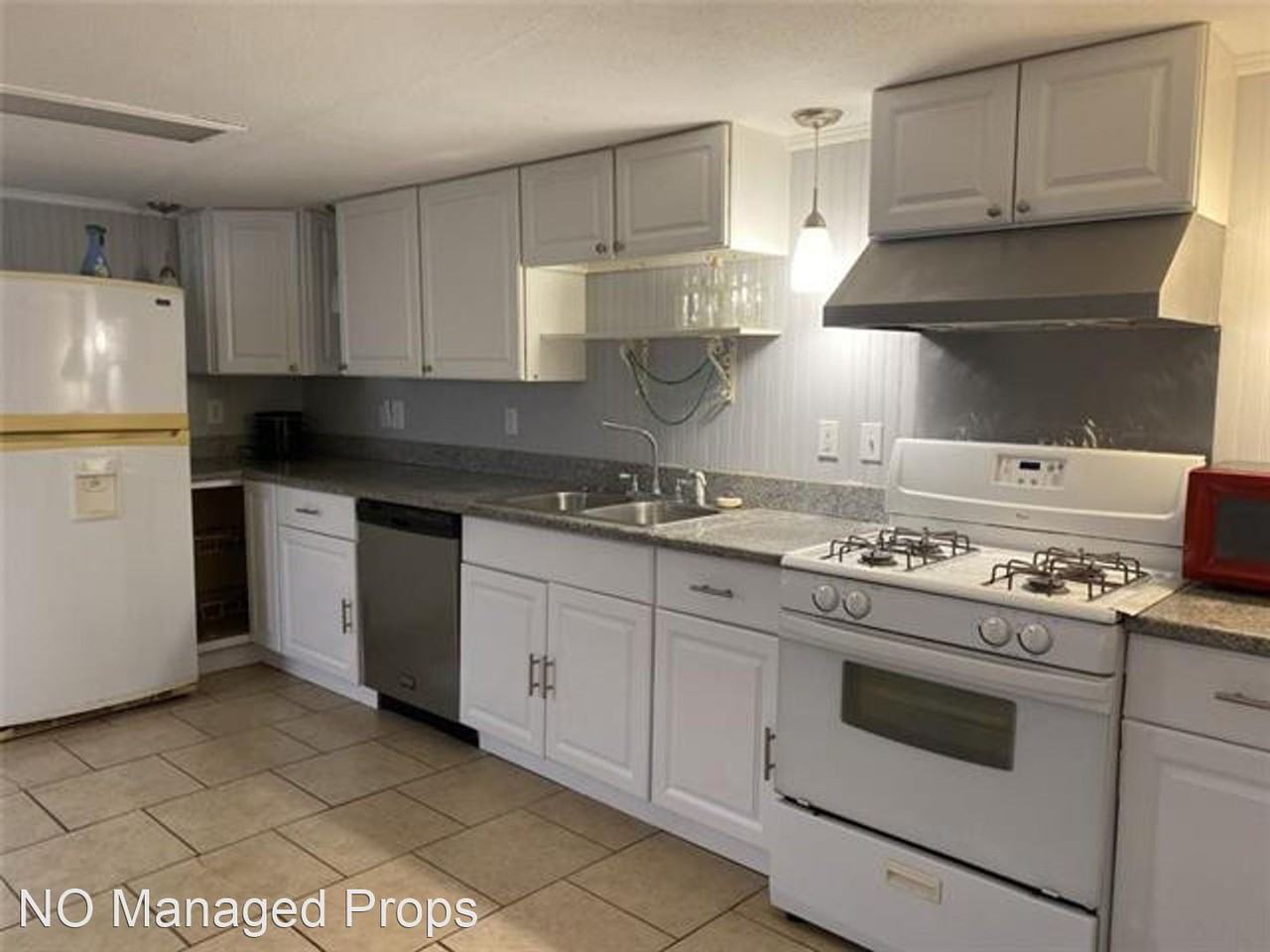 3122-24 Robert St - Photo 2 of 4