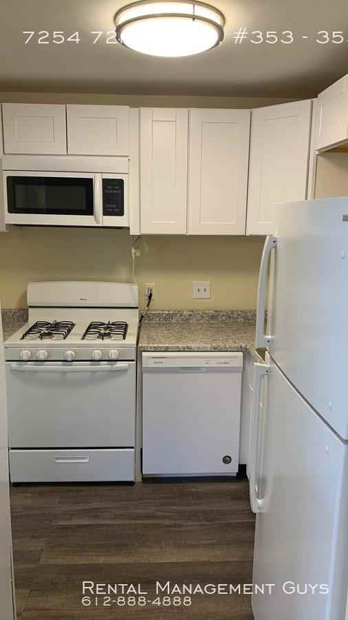 7254 72nd Ln N - Photo 3 of 12