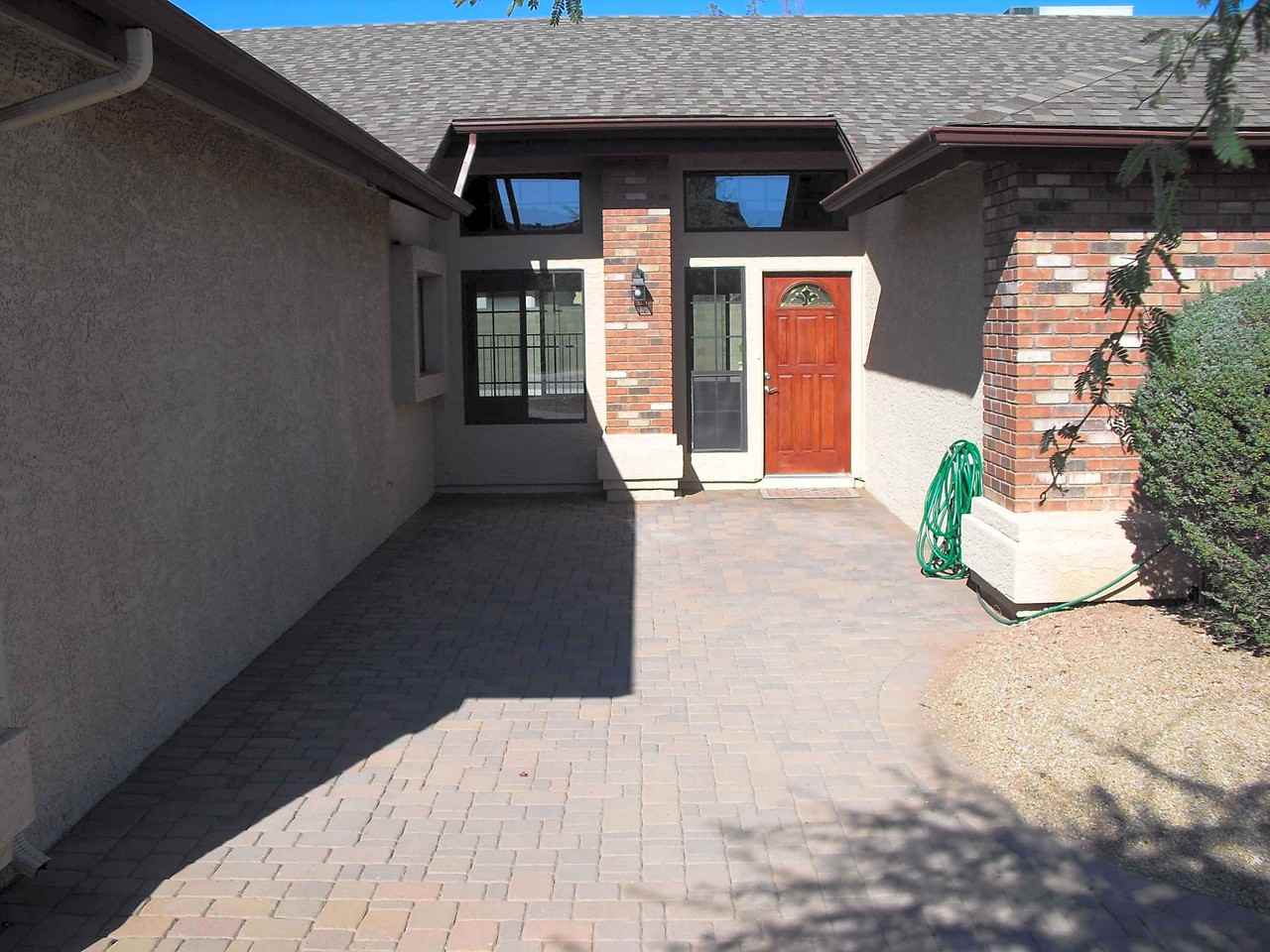 6014 W Grandview Rd - Photo 2 of 8