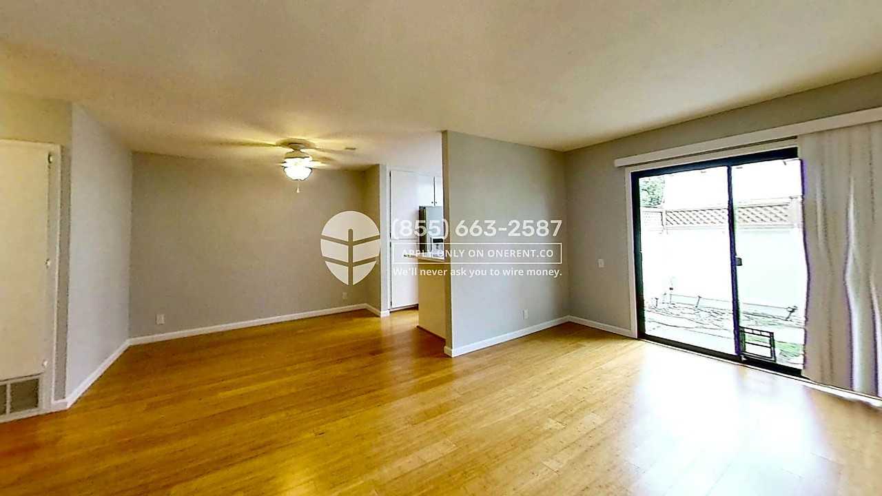 428 Colony Knoll Dr - Photo 2 of 9