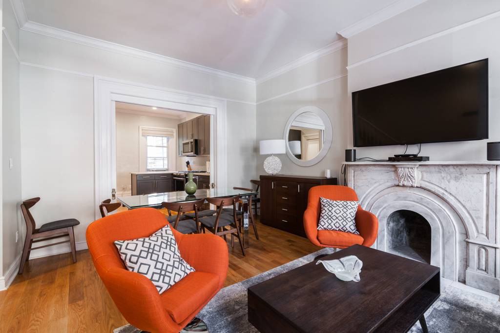 748 Driggs Ave. - Triplex Unit - Townhouse - Photo 3 of 40